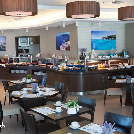 West All Suites Hotel Asjdod Buitenkant foto